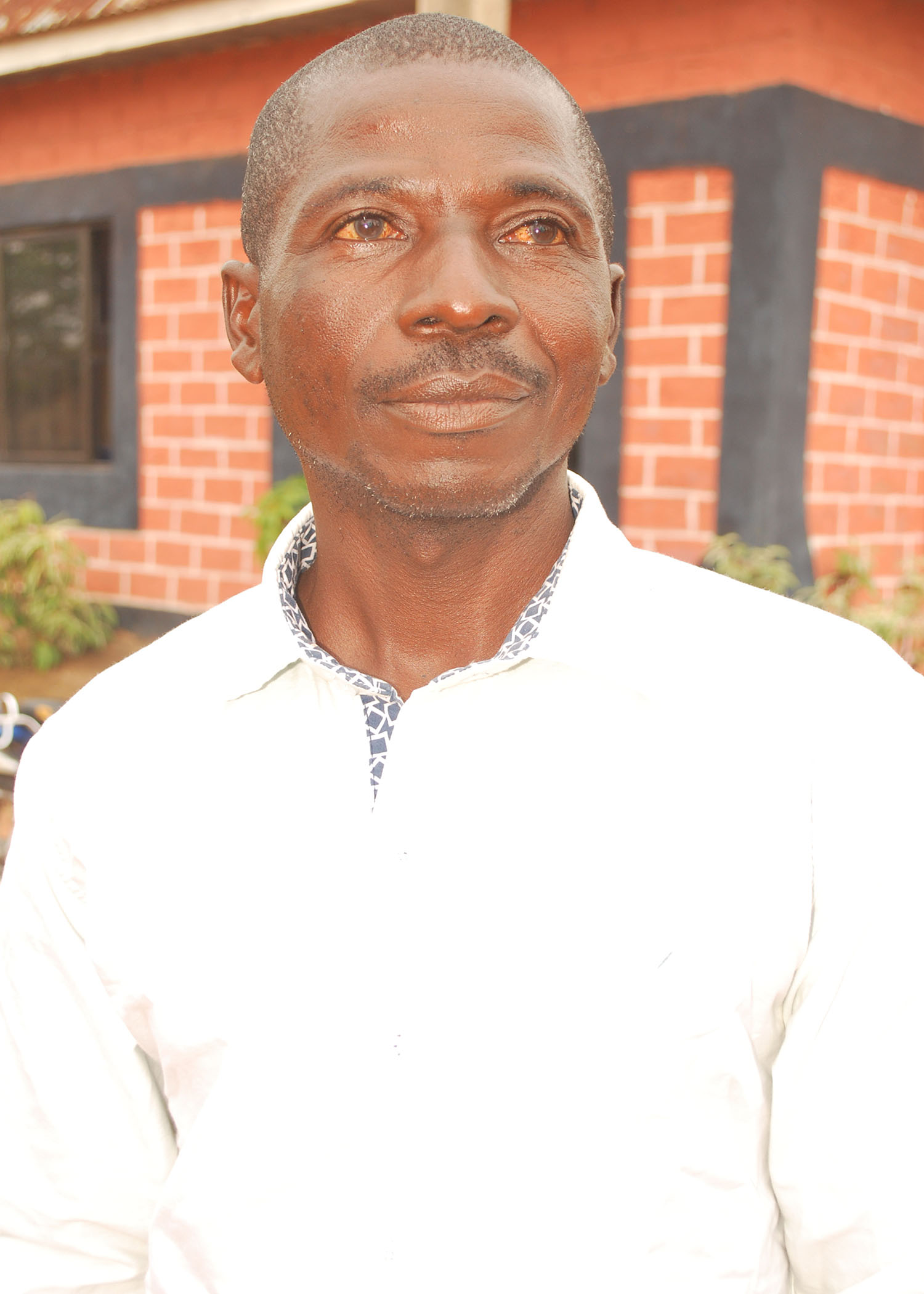 MR AUNDE  T. (GARDENER)